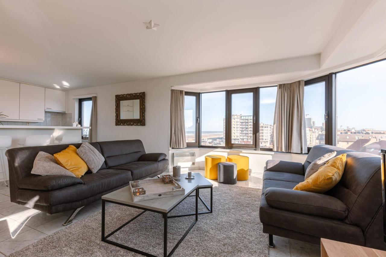 Huswell - Spacious & Modern Sea View Apartment With Garage Остенде Екстериор снимка