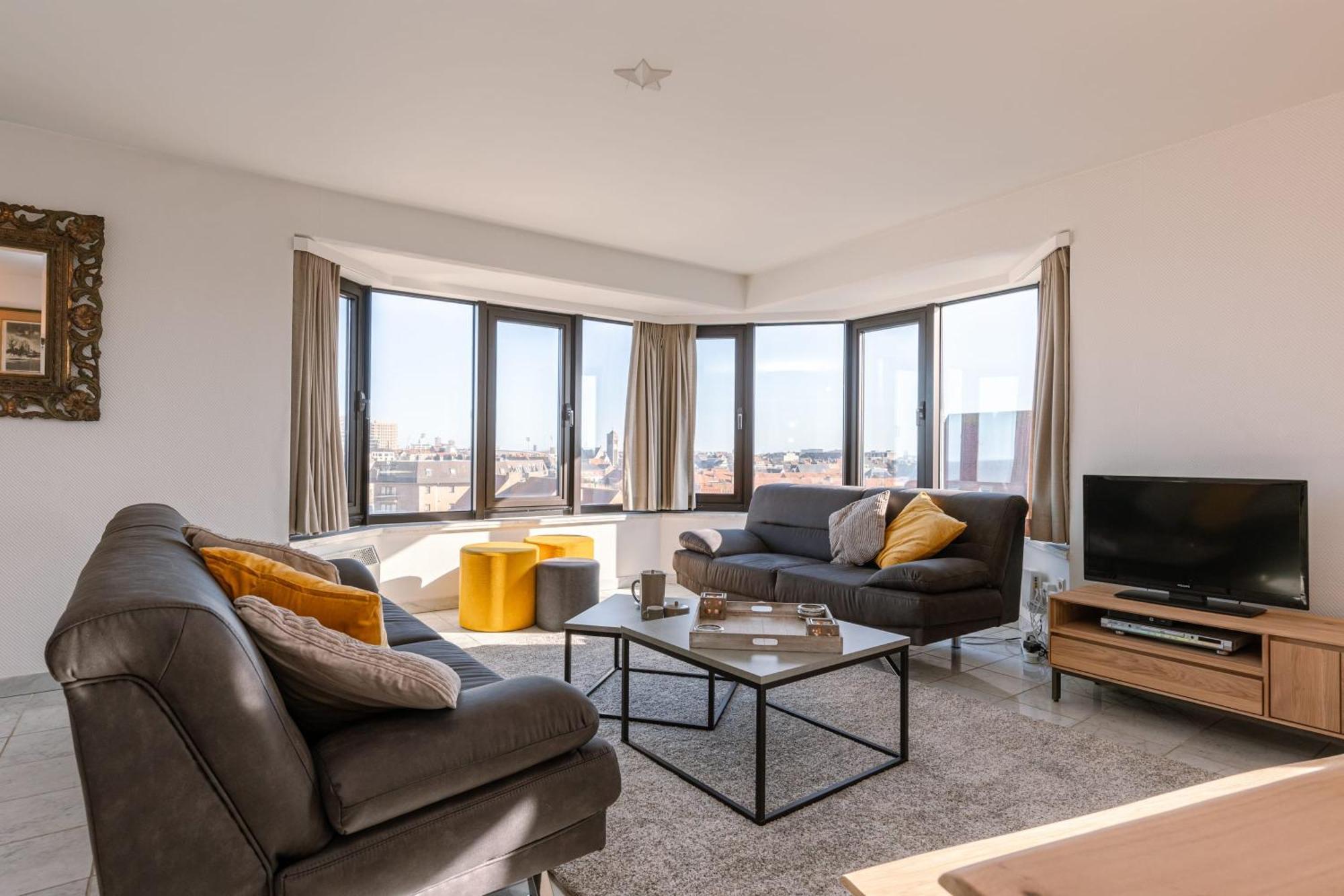 Huswell - Spacious & Modern Sea View Apartment With Garage Остенде Екстериор снимка